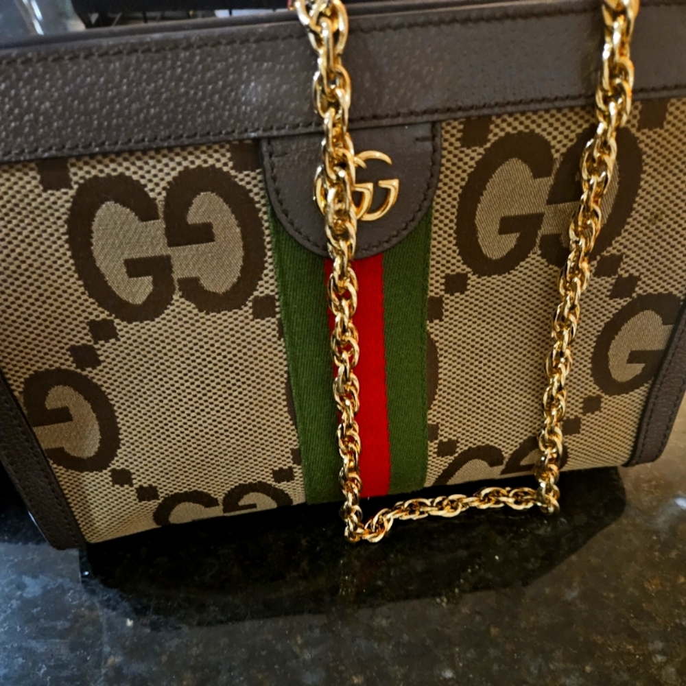 Gucci shoulder bag
